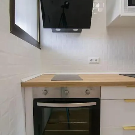 Amplio Estudio Con Terraza, Parking Y Reformado Apartment
