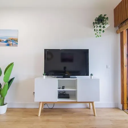 Amplio Estudio Con Terraza, Parking Y Reformado Apartment Fuengirola