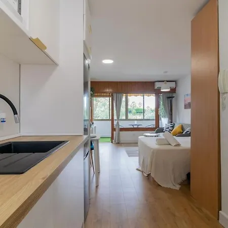 Apartment Amplio Estudio Con Terraza, Parking Y Reformado